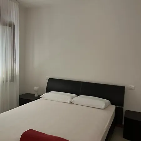 Mare Int 2 Apartment *