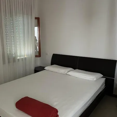 Mare Int 2 Apartment *